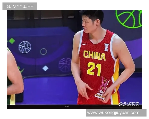 篮球八卦荣获月度最佳球员，实至名归