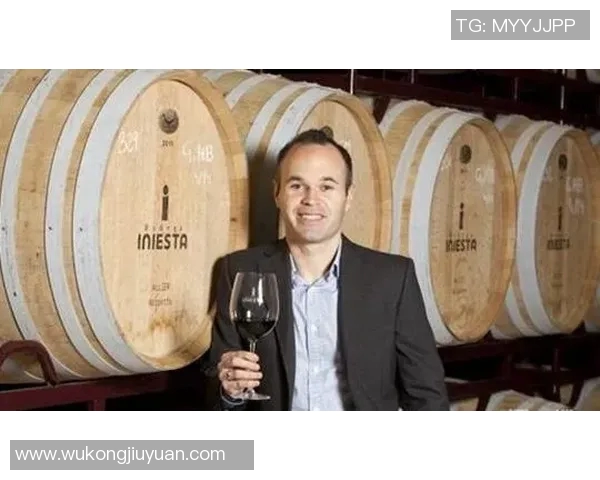 球星场外副业曝光，开咖啡馆年赚千万