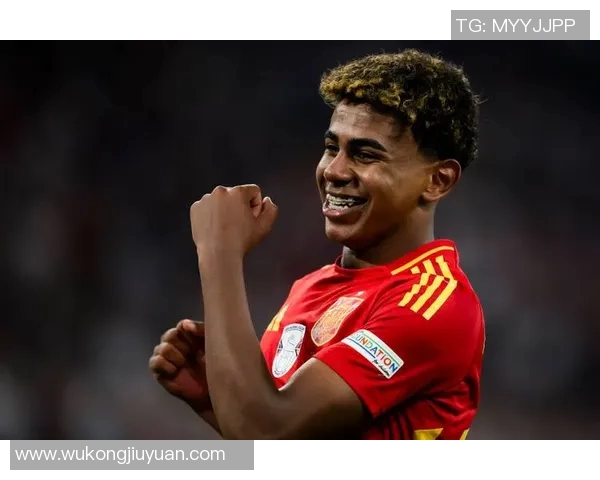 世界杯预选赛月度最佳球员荣誉加冕实至名归展现卓越实力